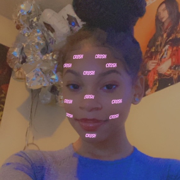 Meet your Posher, Janyaa - Picture 3 of 5